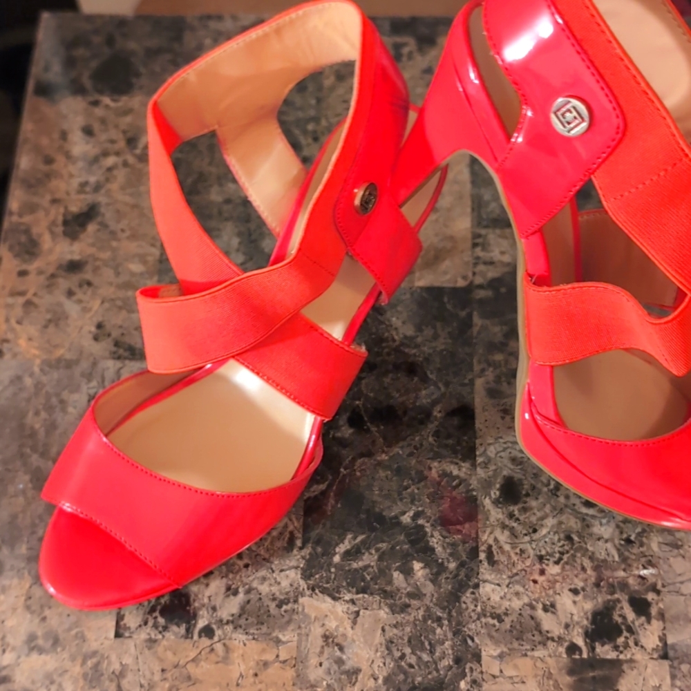 Liz Claiborne coral heels